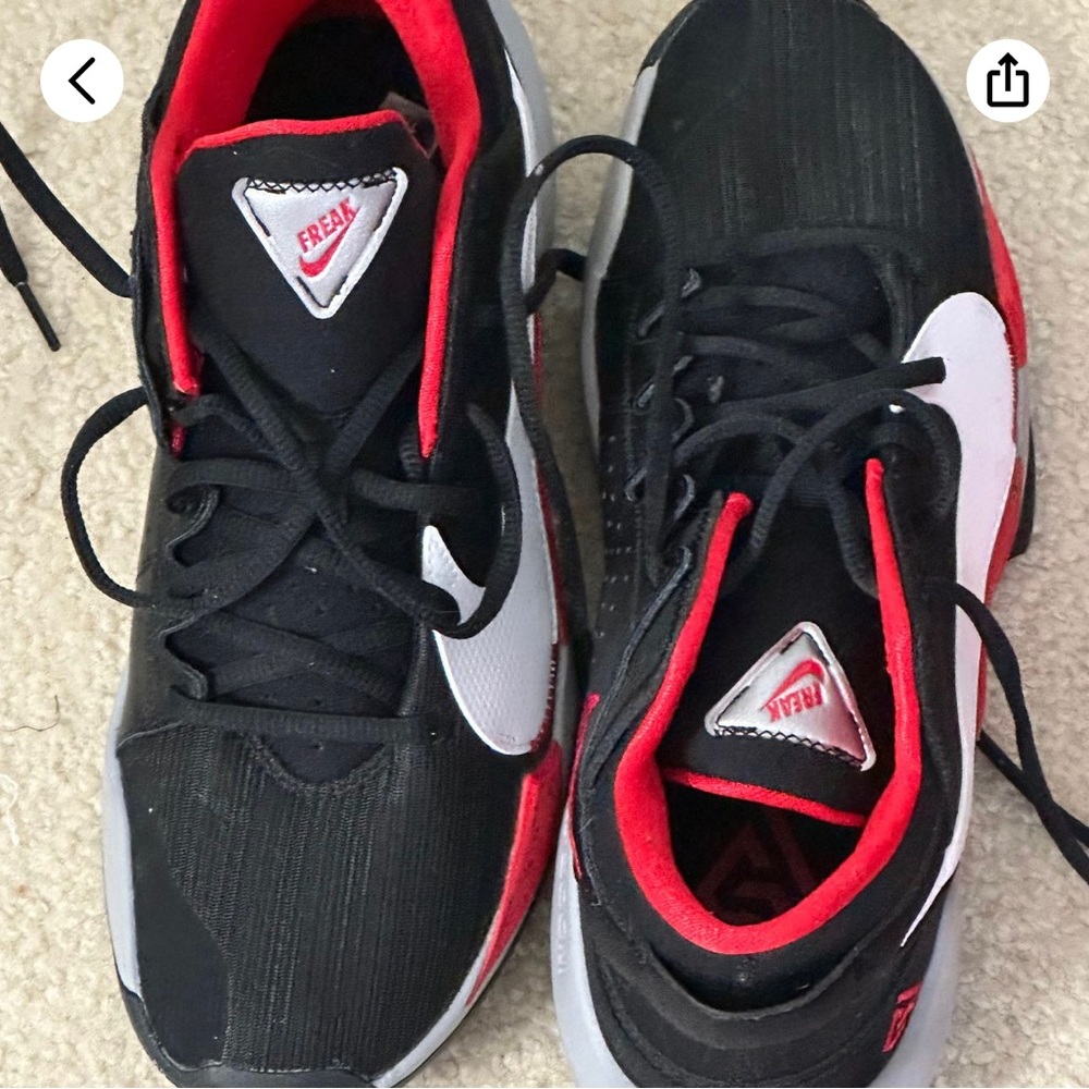 Men’s Nike Zoom Freak 2 Bred Giannis Size 10